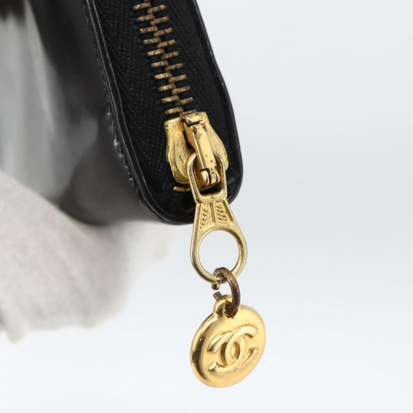 CHANEL Compact Long Wallet Patent leather Black CC Auth am10949A