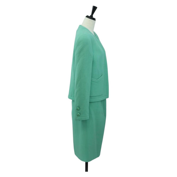 CHANEL jacket Skirt Setup Wool Green CC Auth am11218A