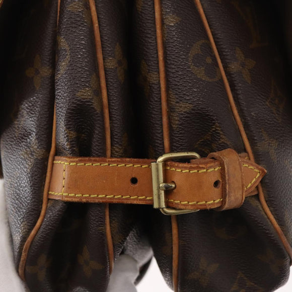 LOUIS VUITTON Monogram Saumur 30 Schoudertas M42256 LV Auth am11407A