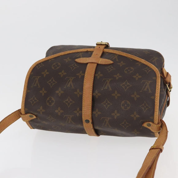 LOUIS VUITTON Monogram Saumur 30 Schoudertas M42256 LV Auth am11407A