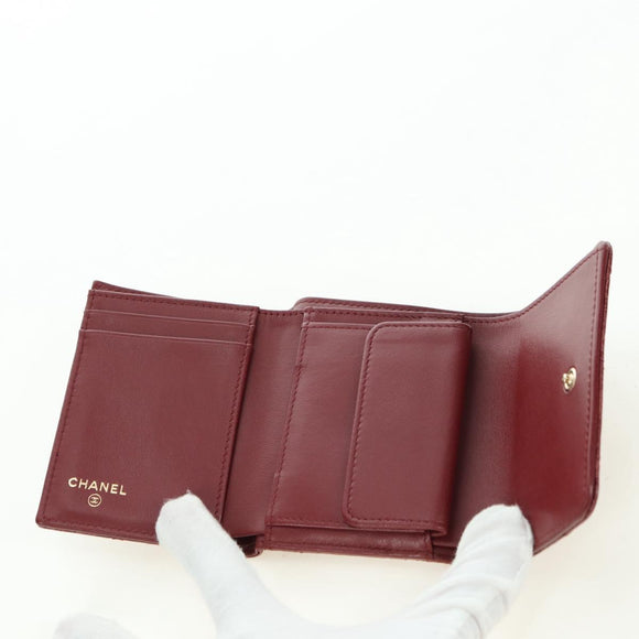 CHANEL Camelia Trifold Wallet Leather Bordeaux Gold CC Auth am11479M