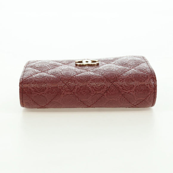 CHANEL Camelia Trifold Wallet Leather Bordeaux Gold CC Auth am11479M