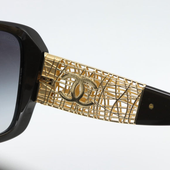 CHANEL Zonnebril kunststof Zwart CC Auth am11652SM