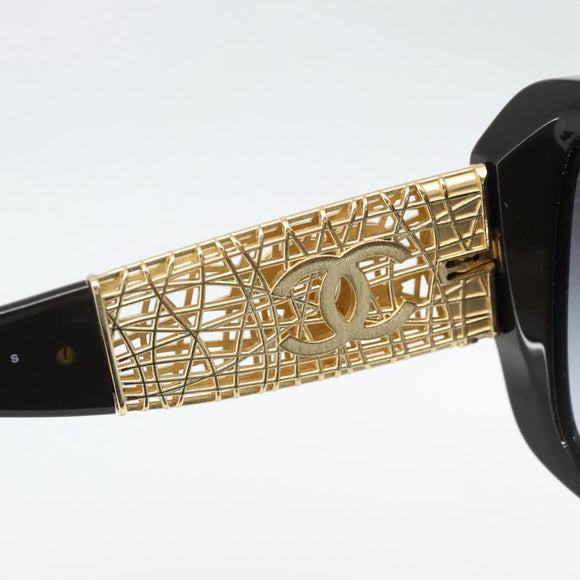 CHANEL Zonnebril kunststof Zwart CC Auth am11652SM