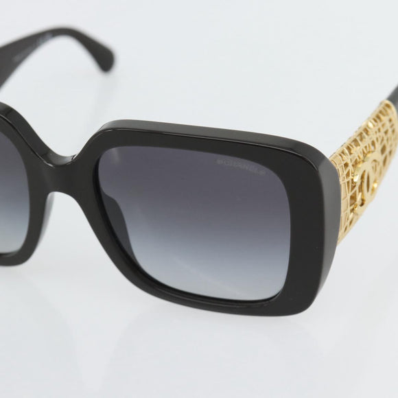 CHANEL Zonnebril kunststof Zwart CC Auth am11652SM