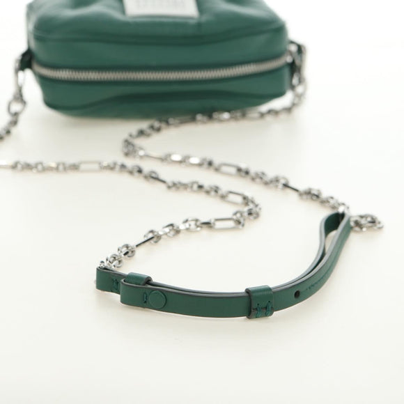 Maison Margiela Chain Shoulder Bag Leather Green Silver Auth am11687M