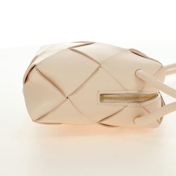 BOTTEGA VENETA MAXI INTRECCIATO Mini Cassette Camera Bag Leather Auth am11819V
