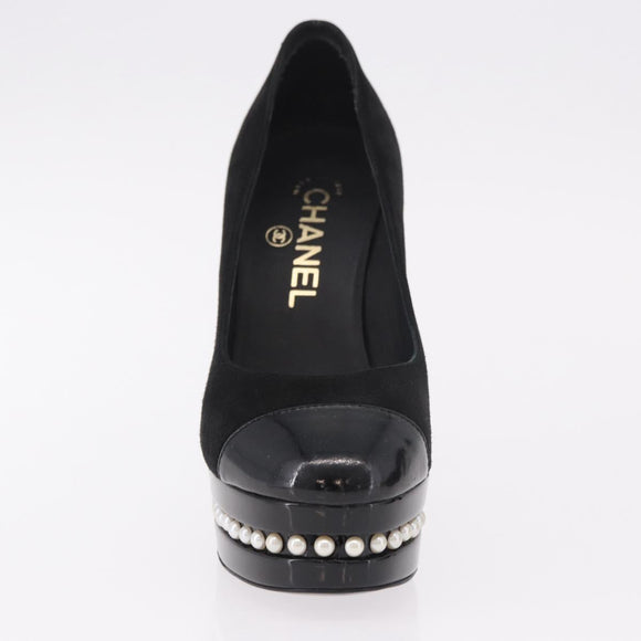 CHANEL Pearl Pumps Suede 35 1/2 Black CC Auth am11955M