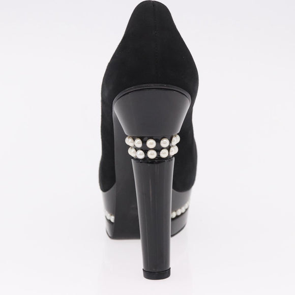 CHANEL Pearl Pumps Suede 35 1/2 Black CC Auth am11955M