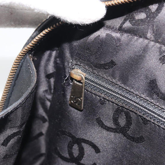CHANEL Wild Stitch Hand Bag Leather Black CC Auth am12135