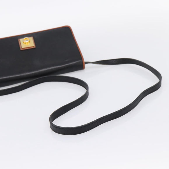 CELINE Circle Shoulder Bag Leather Black Gold Tone Auth am12378A