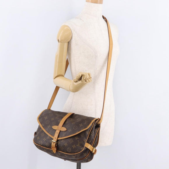 LOUIS VUITTON Monogram Saumur 30 Shoulder Bag M42256 LV Auth am12749V