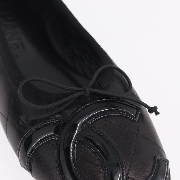 CHANEL COCO Mark Cambon Line Pumps Leather 35 Black CC Auth am13223SAM