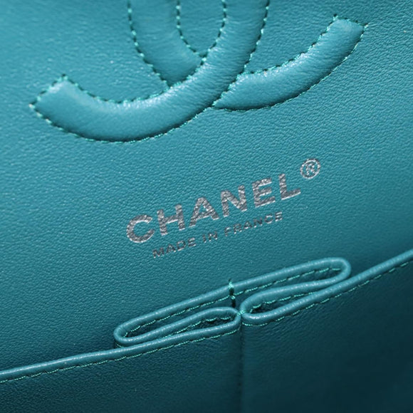 CHANEL Matelasse 23 Double Flap Chain Bag Caviar Skin Green CC Auth am13250SM