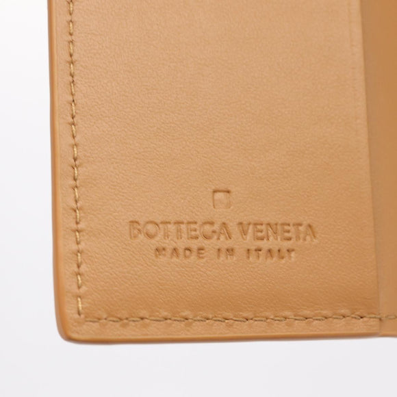 Bottega Veneta INTRECCIATO Passport Case Leather Beige Auth am13275V