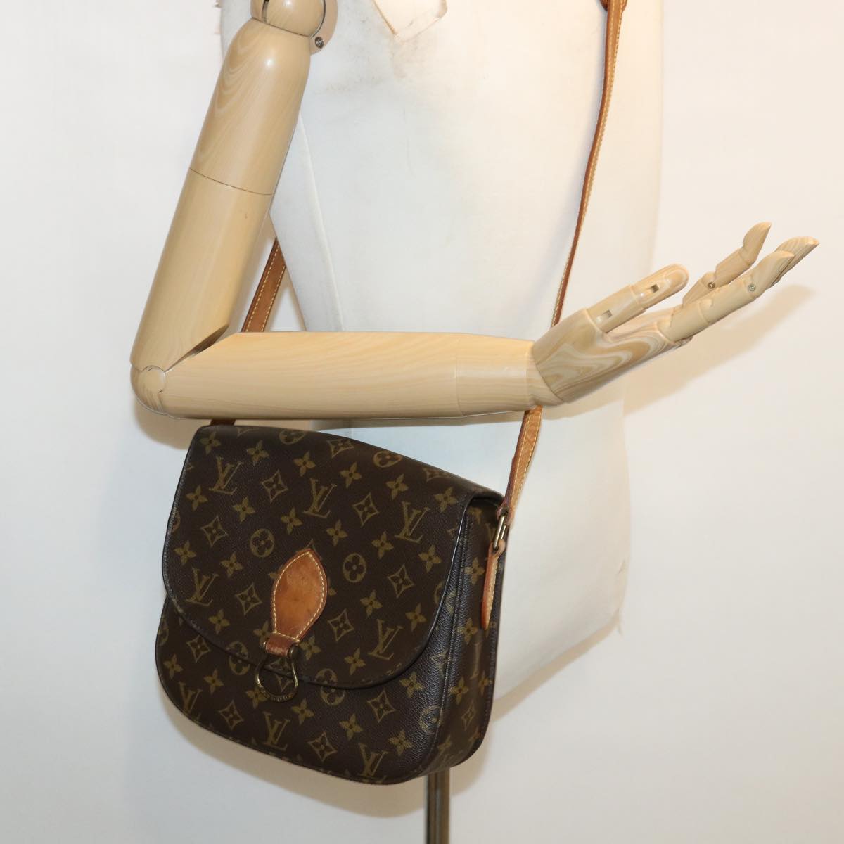 LOUIS VUITTON Monogram Saint Cloud GM Shoulder Bag M51242 LV Auth am3541