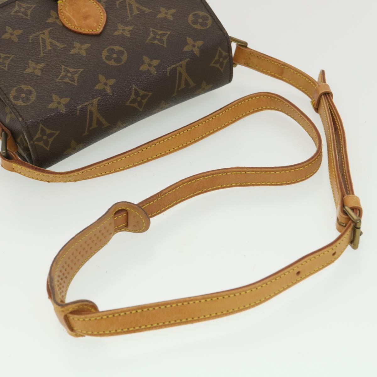 LOUIS VUITTON Monogram Saint Cloud MM Shoulder Bag M51243 LV Auth am3753