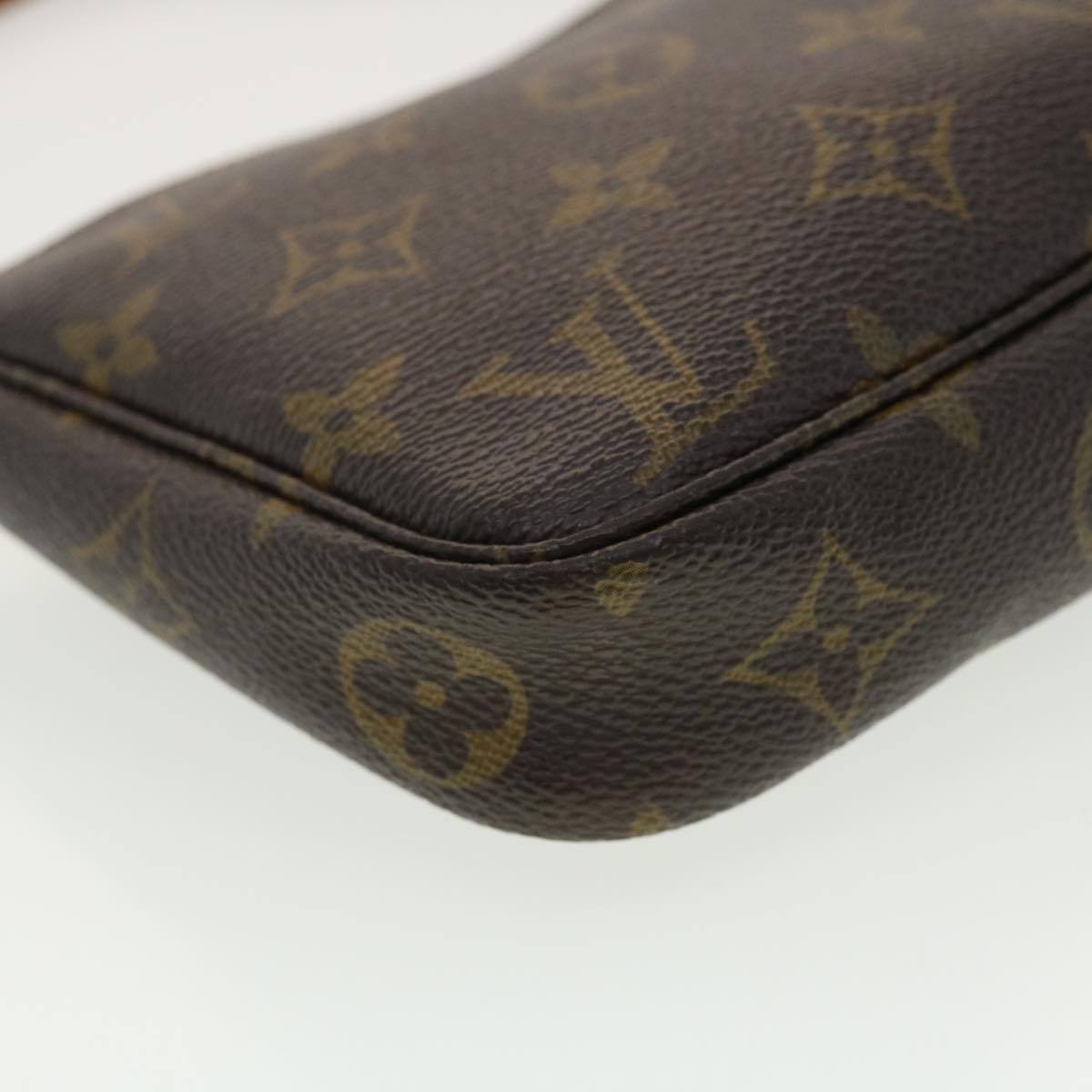 LOUIS VUITTON Monogram Pochette Accessoires Pouch 2way M51980 LV Auth am4196