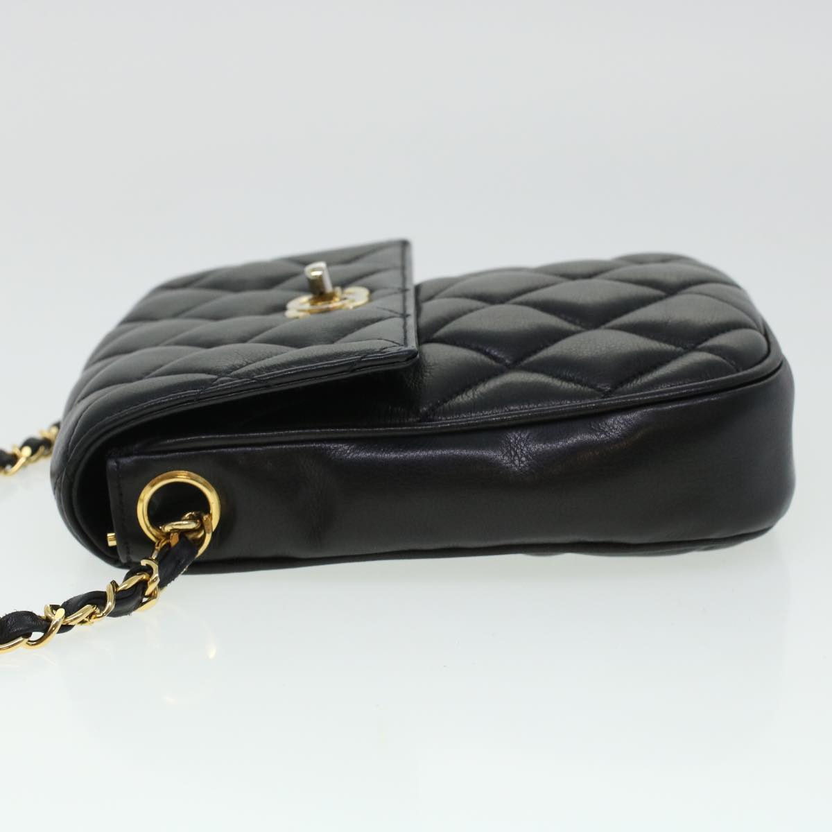 CHANEL Matelasse Turn Lock Chain Shoulder Bag Lamb Skin Black CC Auth am4542