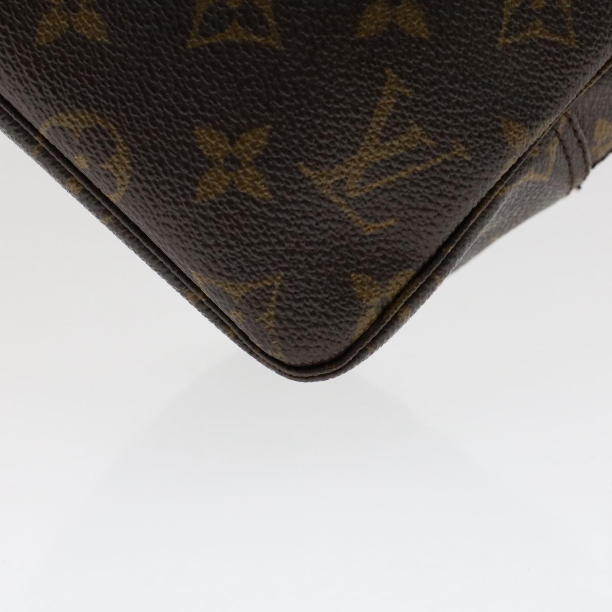 LOUIS VUITTON Monogram Trousse Toilette 28 Clutch Bag M47522 LV Auth am4833