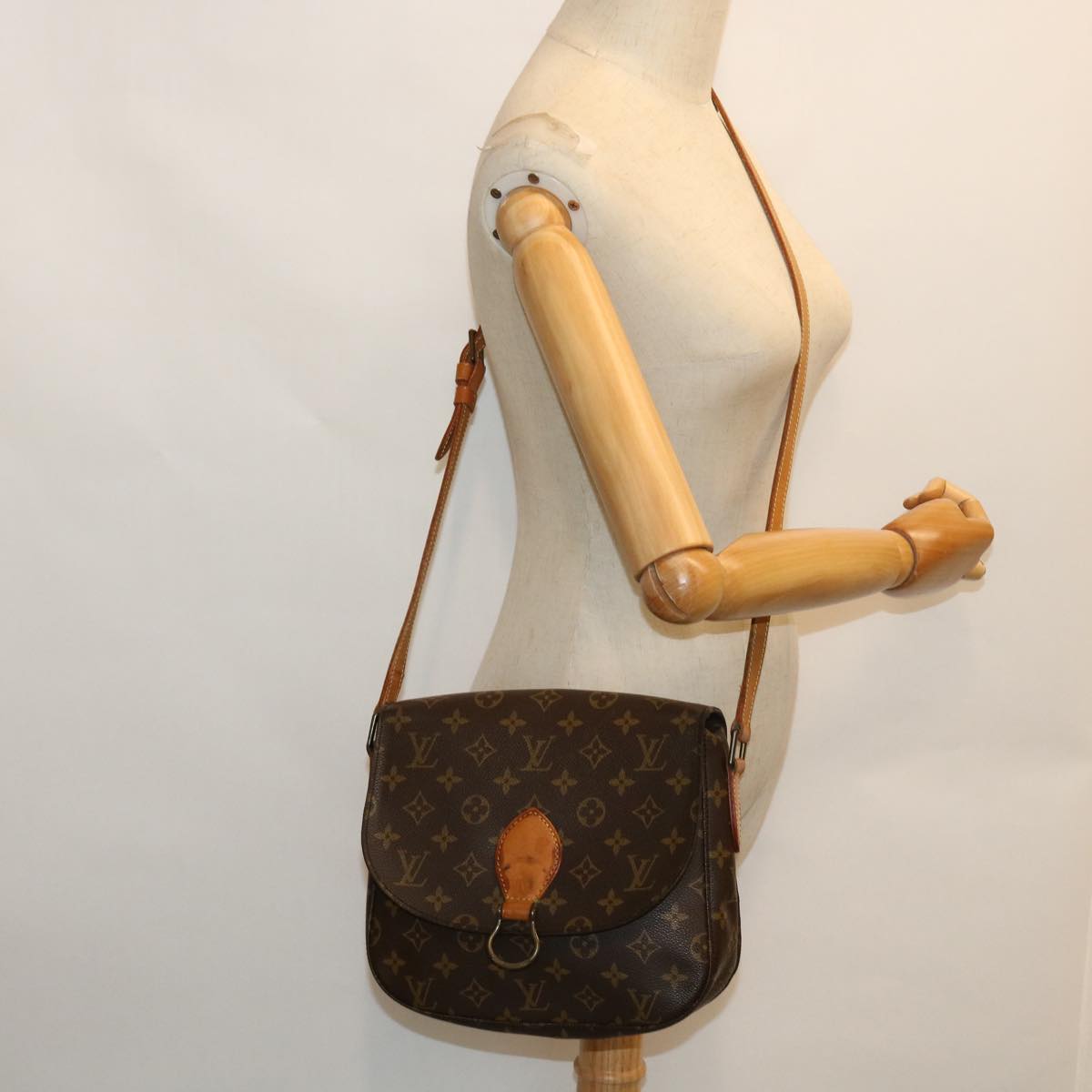 LOUIS VUITTON Monogram Saint Cloud GM Shoulder Bag M51242 LV Auth am4981