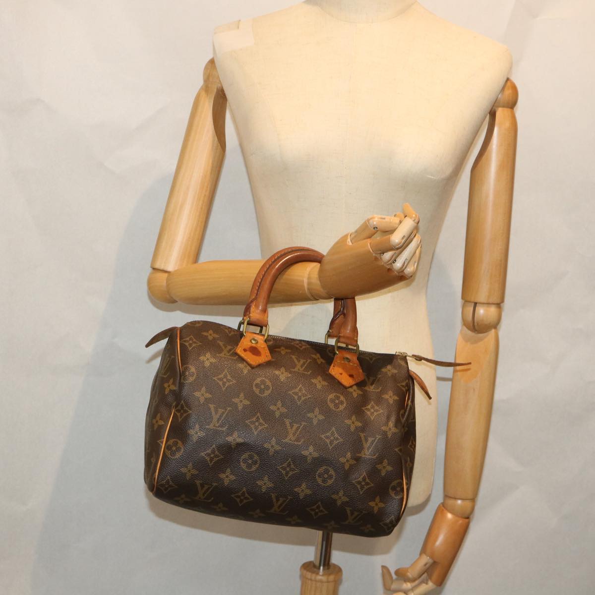 LOUIS VUITTON Monogram Speedy 25 Hand Bag M41528 LV Auth am5098