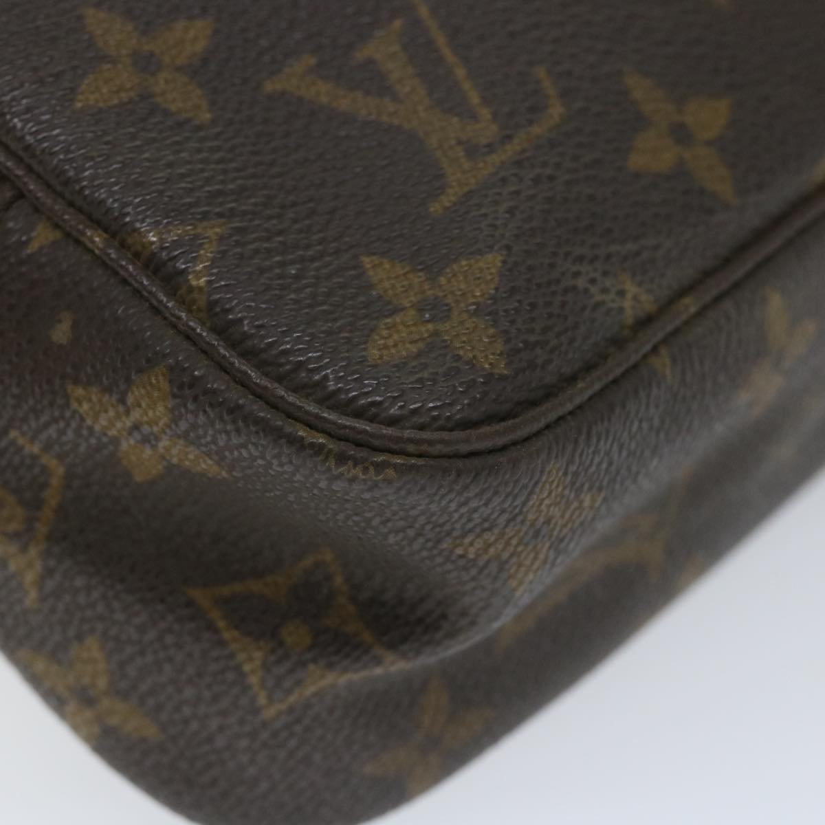 LOUIS VUITTON Monogram Trousse Toilette 23 Clutch Bag M47524 LV Auth am5131