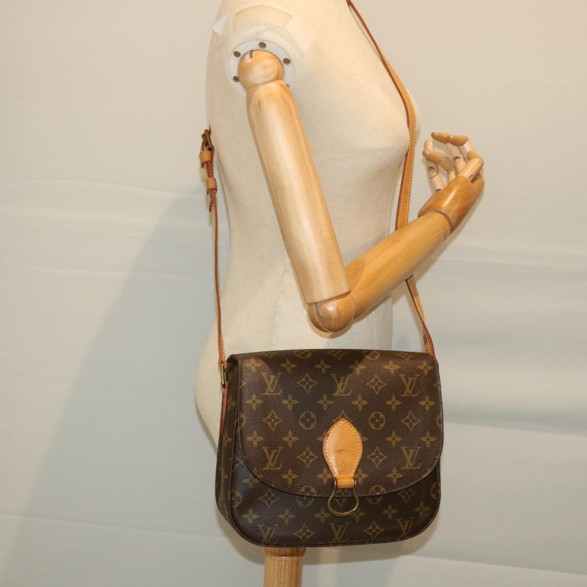 LOUIS VUITTON Monogram Saint Cloud GM Shoulder Bag M51242 LV Auth am5137