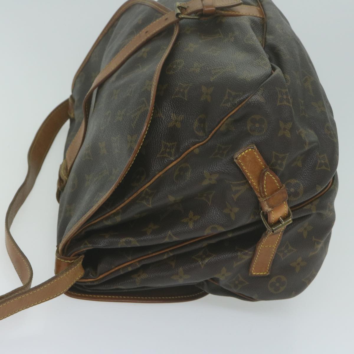 LOUIS VUITTON Monogram Saumur 35 Shoulder Bag M42254 LV Auth am5176