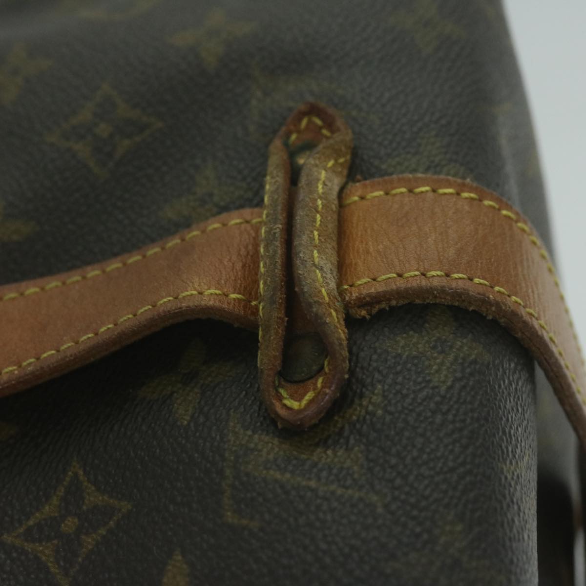 LOUIS VUITTON Monogram Saumur 35 Shoulder Bag M42254 LV Auth am5176