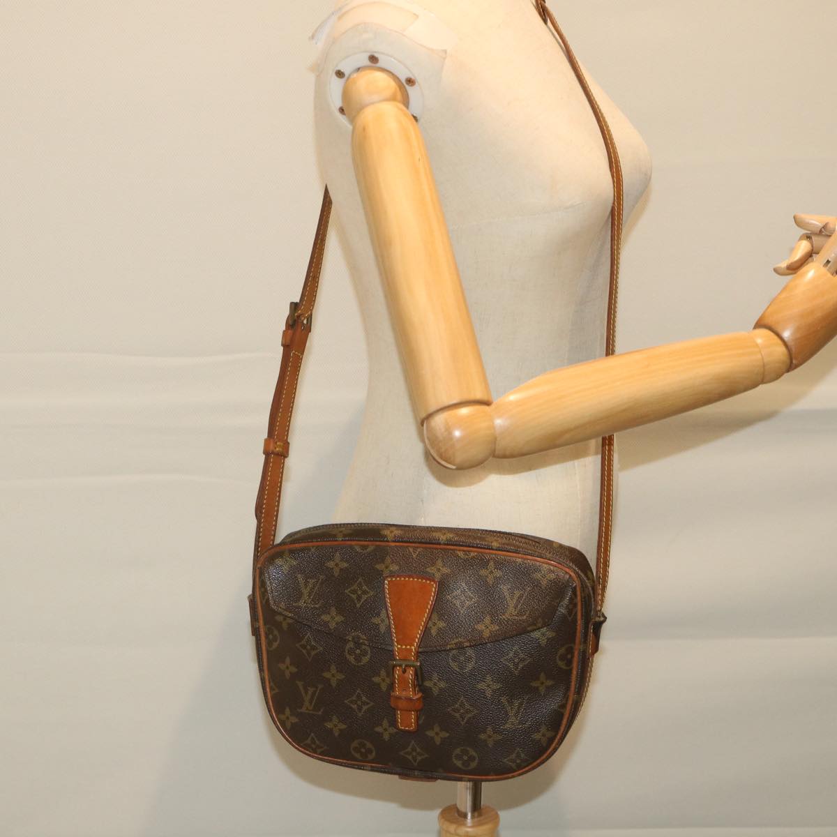 LOUIS VUITTON Monogram Jeune Fille MM Shoulder Bag M51226 LV Auth am5219