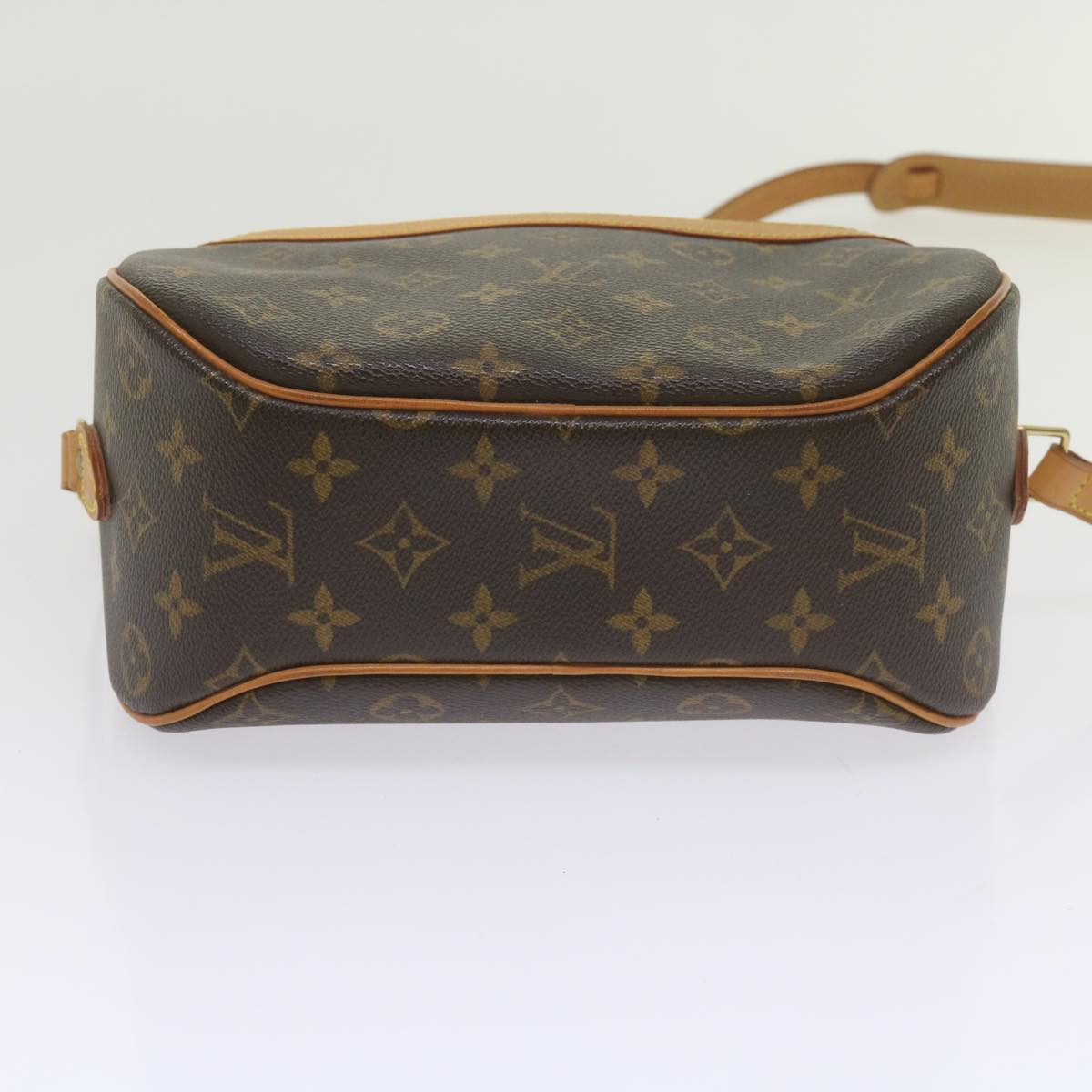 LOUIS VUITTON Monogram Blois Shoulder Bag M51221 LV Auth am5290