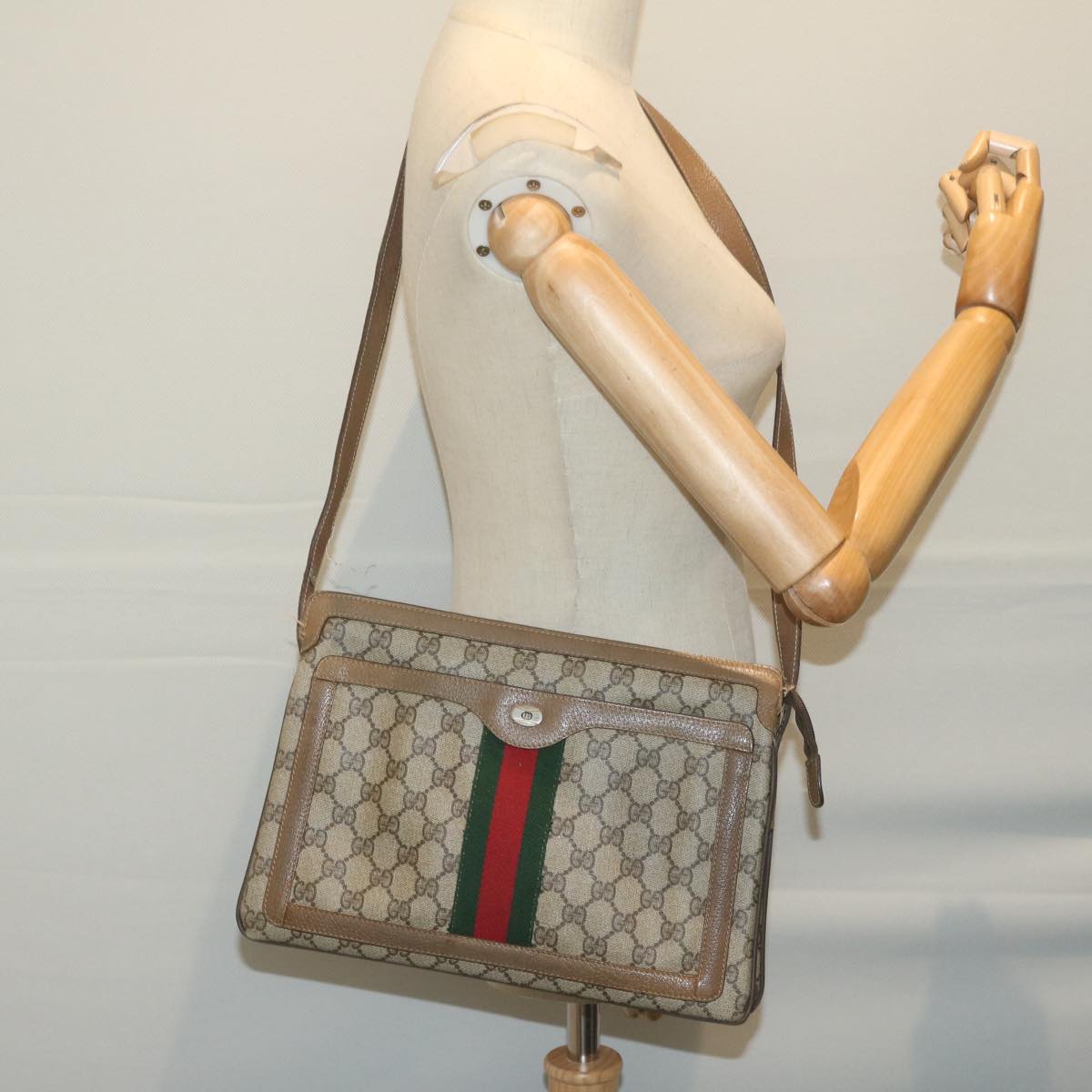 GUCCI GG Canvas Sherry Line Shoulder Bag PVC Beige Green Red Auth am5452