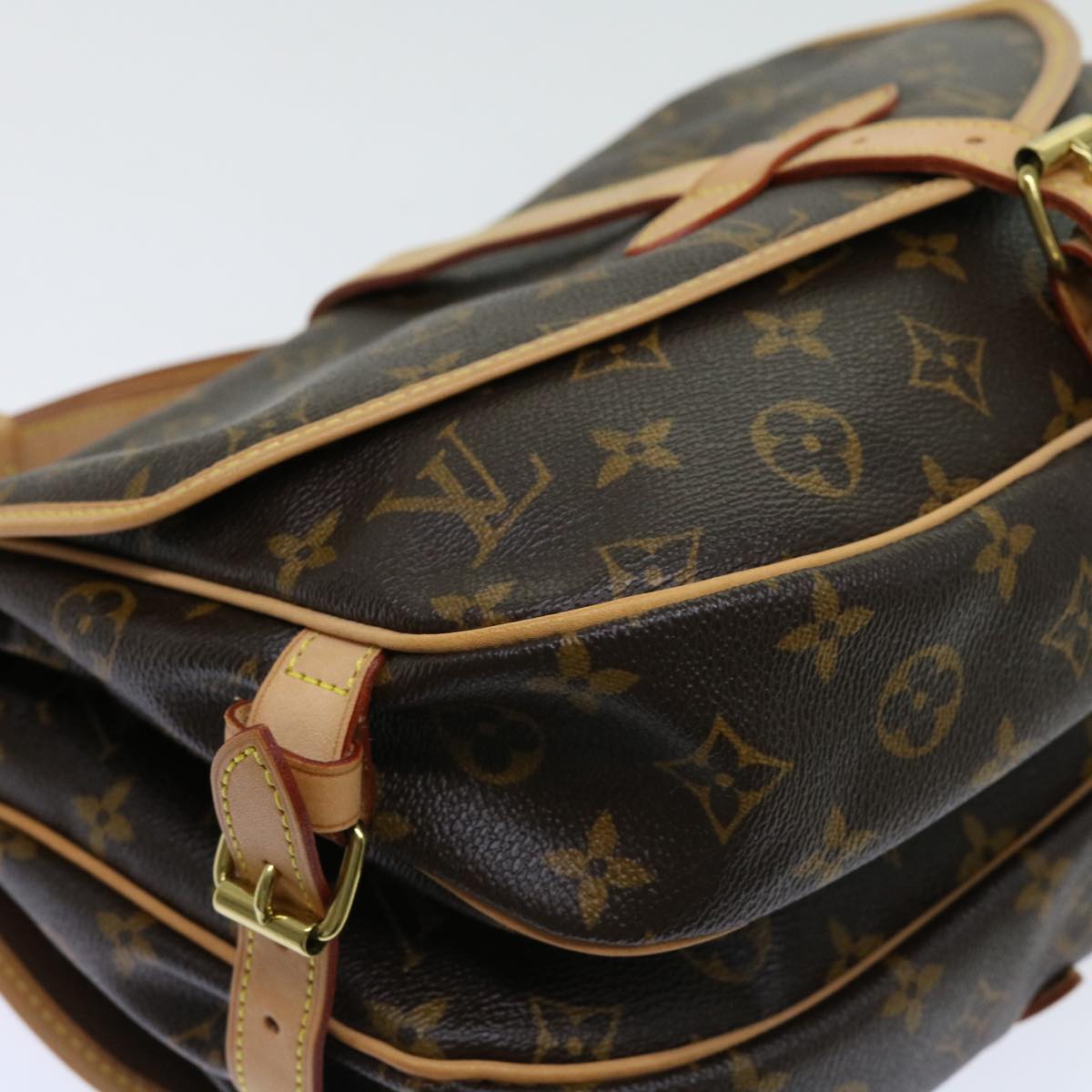 LOUIS VUITTON Monogram Saumur 30 Shoulder Bag M42256 LV Auth am5564