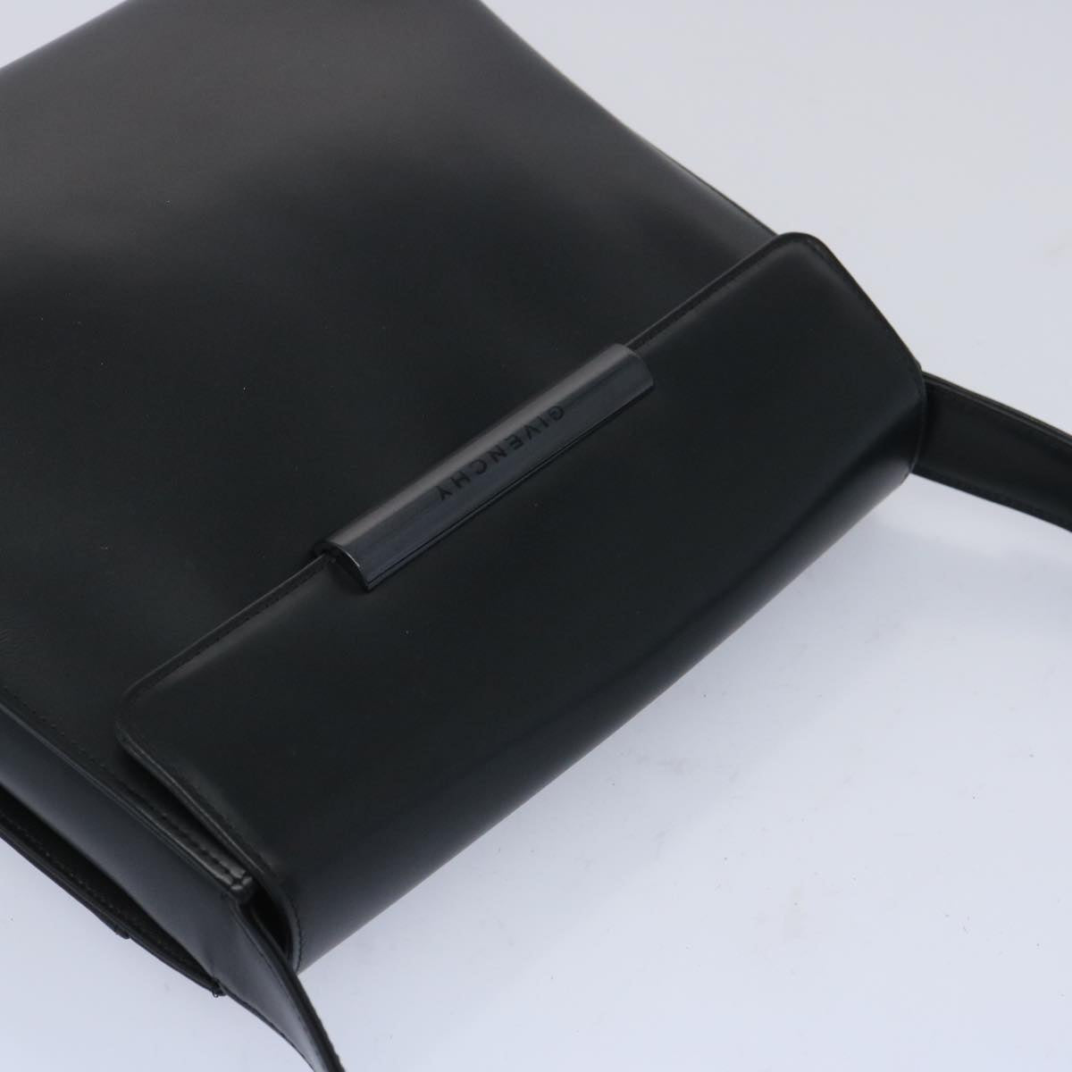 GIVENCHY Shoulder Bag Leather Black Auth am5639
