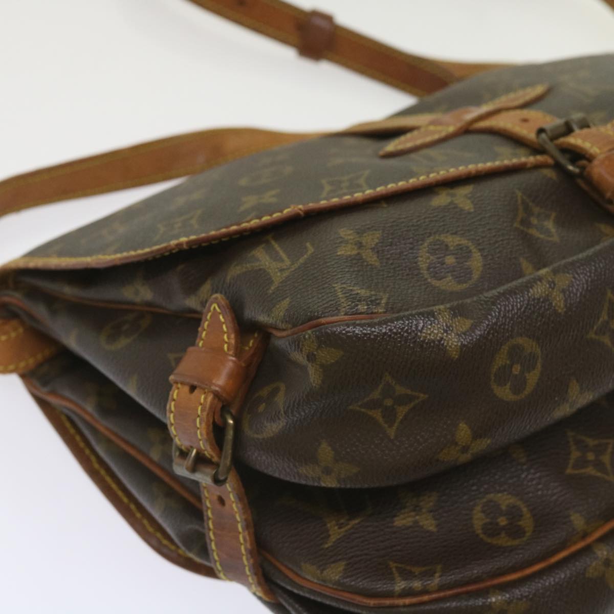 LOUIS VUITTON Monogram Saumur 30 Shoulder Bag M42256 LV Auth am5659