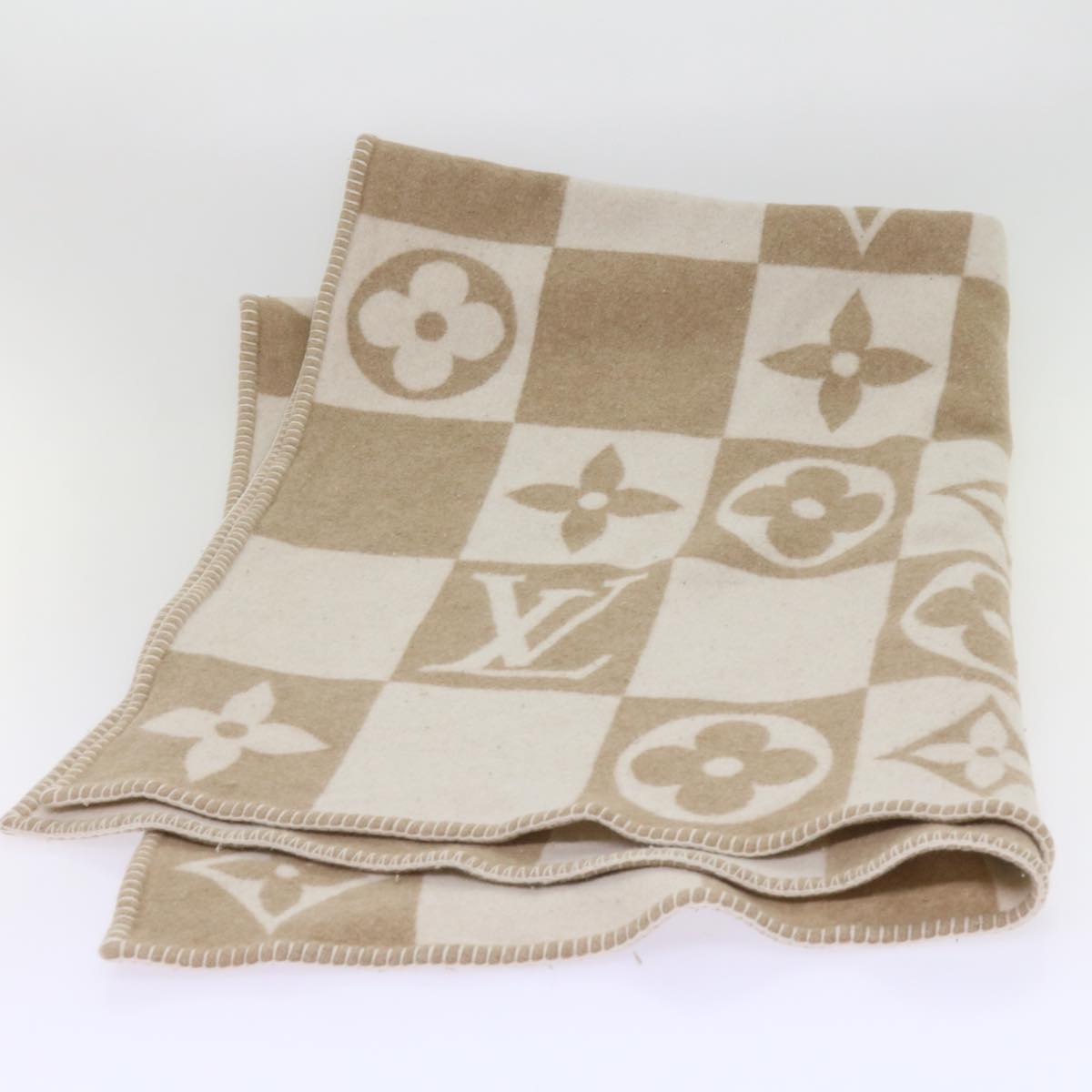 LOUIS VUITTON Pred LV Checkmate Blanket Wool Beige M77861 LV Auth am5723