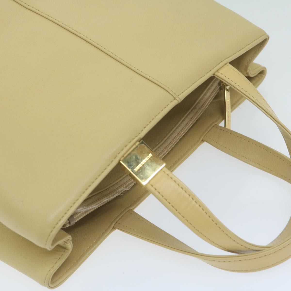 BURBERRY Hand Bag Leather Beige Auth am5741