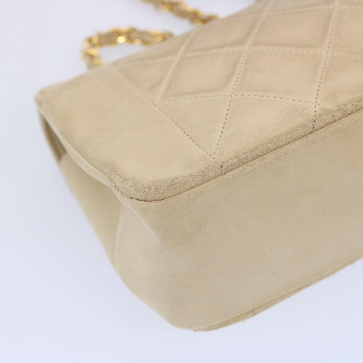 CHANEL Matelasse Chain Turn Lock Shoulder Bag Lamb Skin Beige CC Auth am5815