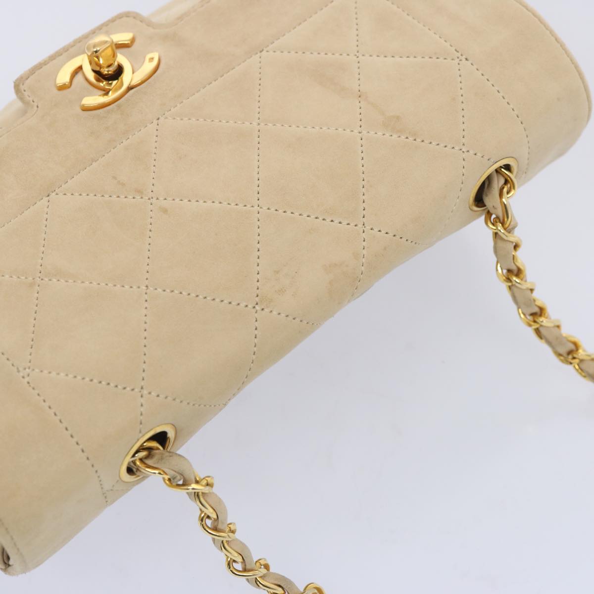 CHANEL Matelasse Chain Turn Lock Shoulder Bag Lamb Skin Beige CC Auth am5815