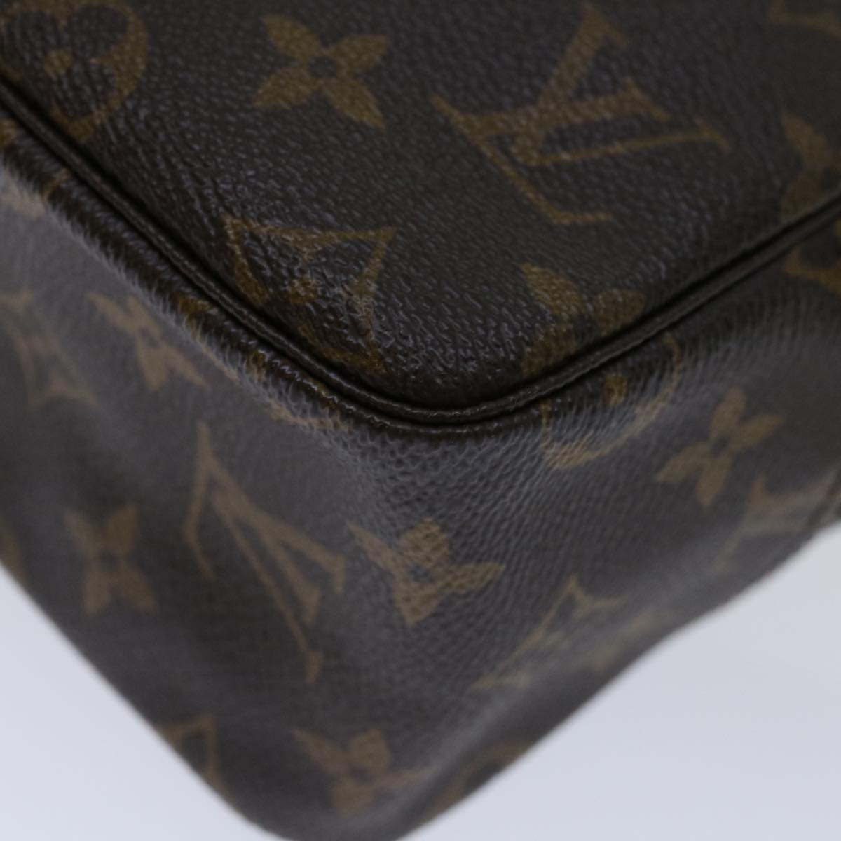 LOUIS VUITTON Monogram Trousse Toilette 28 Clutch Bag M47522 LV Auth am5937