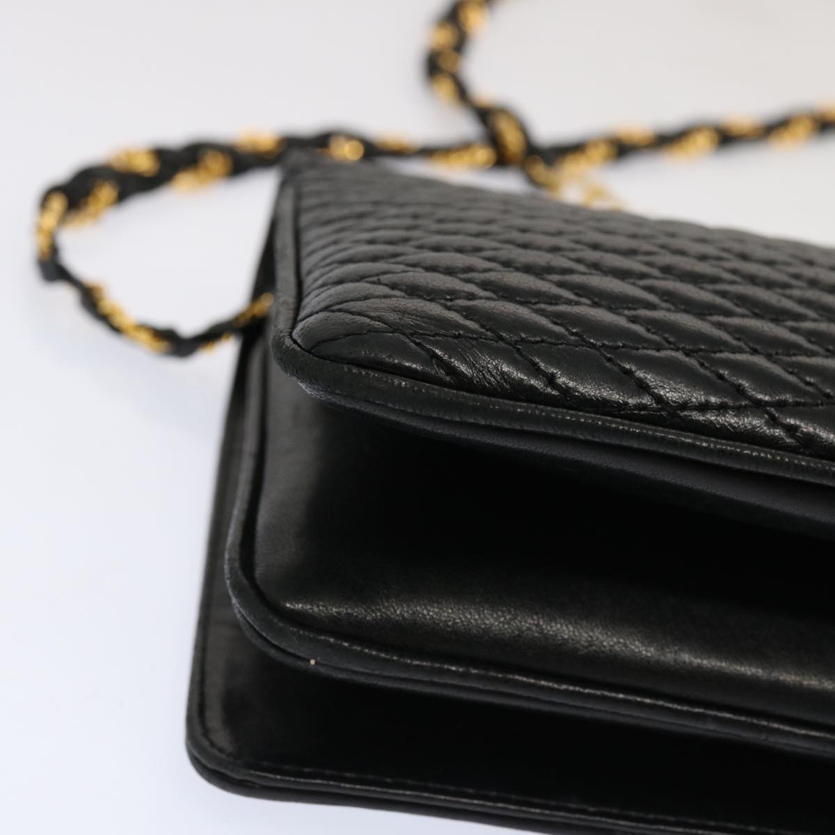 BALLY Quilted Chain Shoulder Bag Leather Black Auth am5980