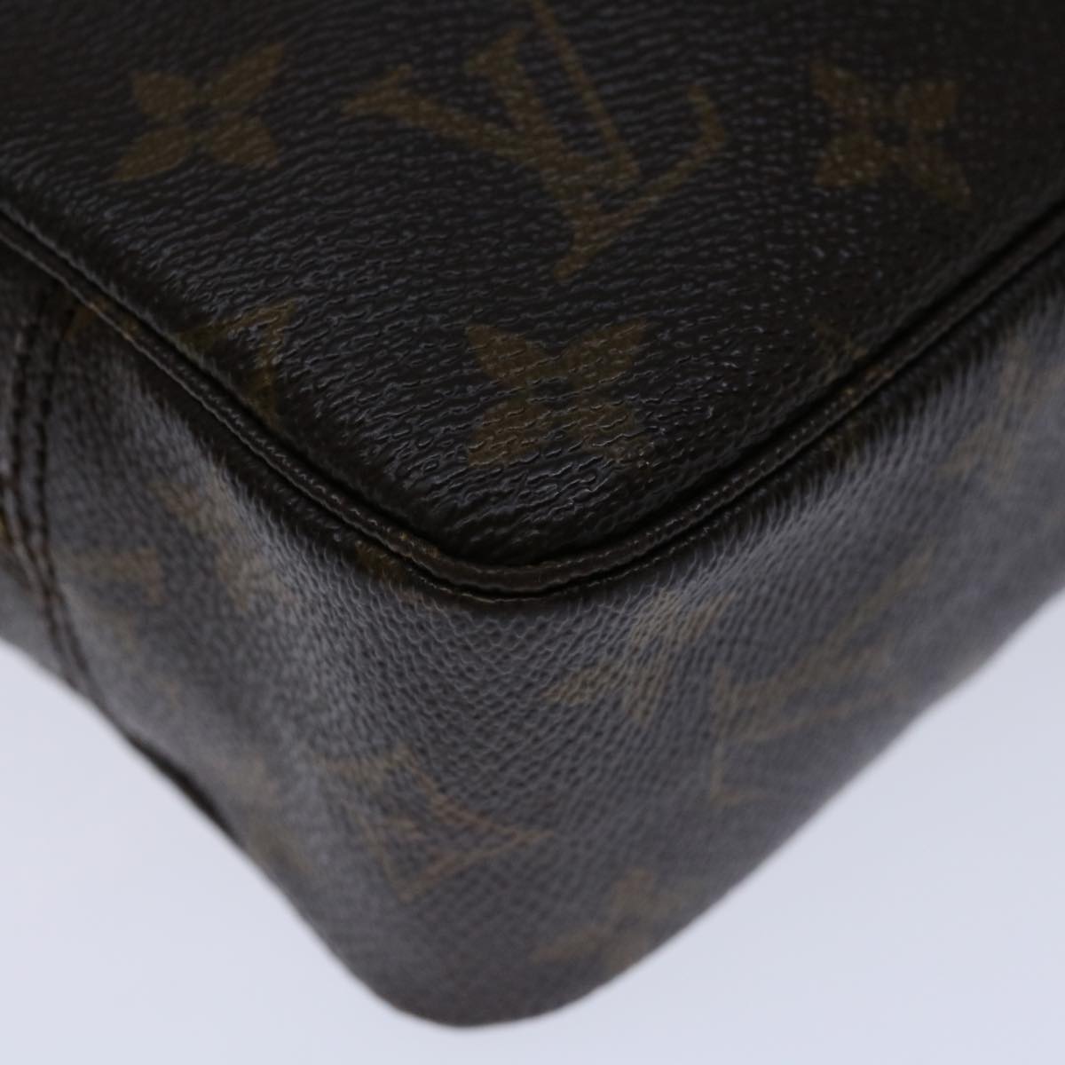 LOUIS VUITTON Monogram Trousse Toilette 23 Clutch Bag M47524 LV Auth am5986