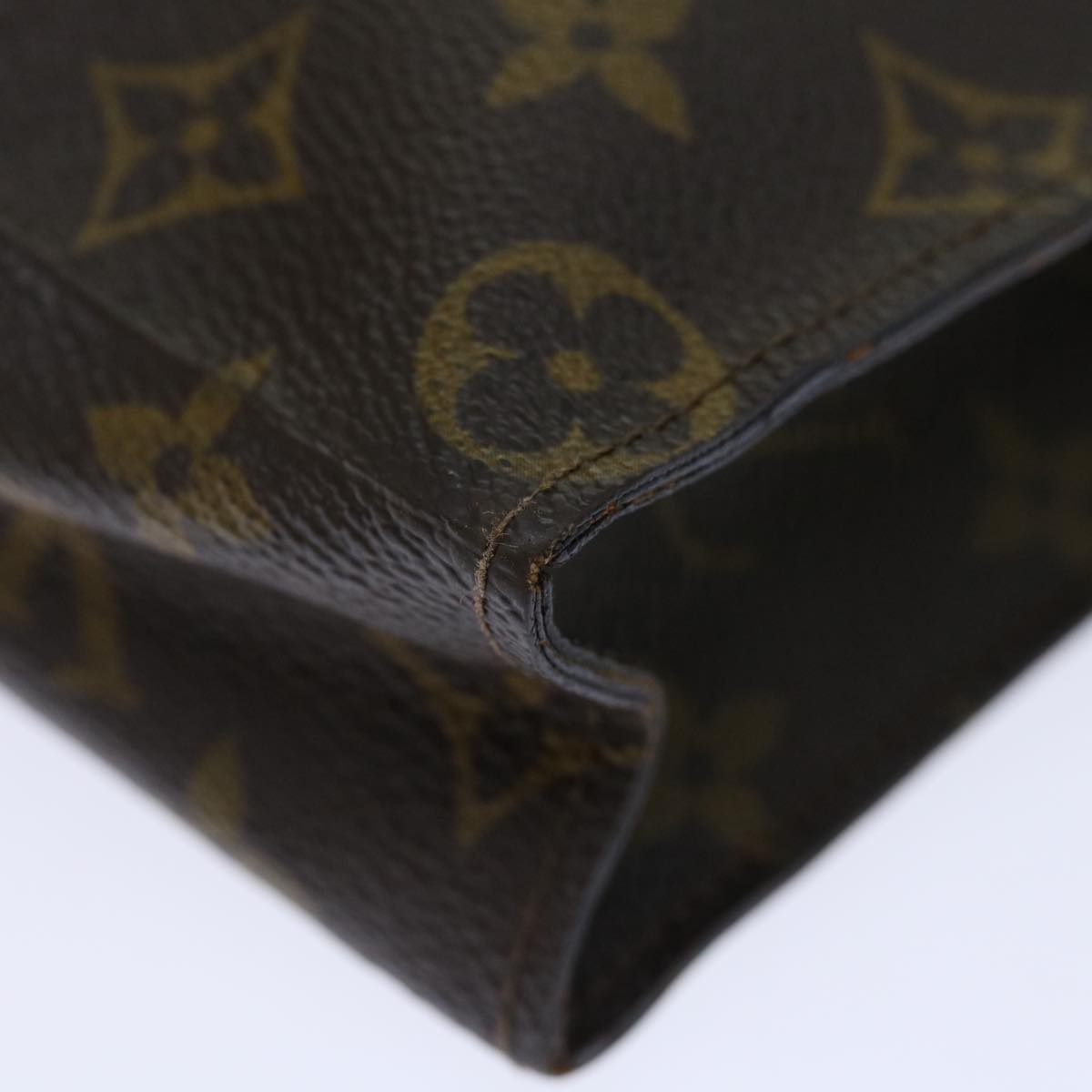 LOUIS VUITTON Monogram Poche Toilette 26 Pouch M47542 LV Auth am6042