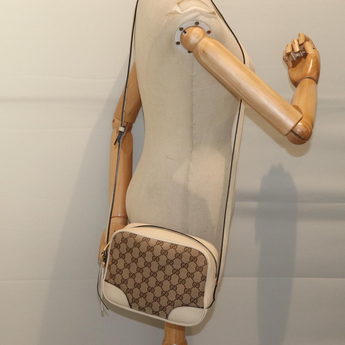 GUCCI GG Canvas Shoulder Bag Outlet Beige 449413 Auth am6051