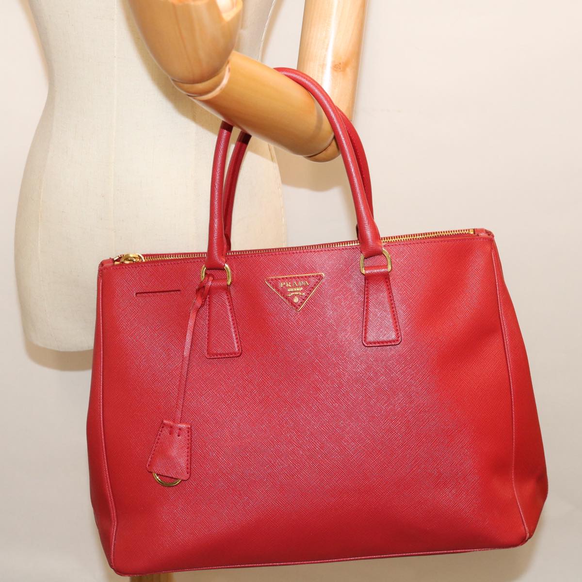 PRADA Galleria Hand Bag Safiano leather Red Auth am6067