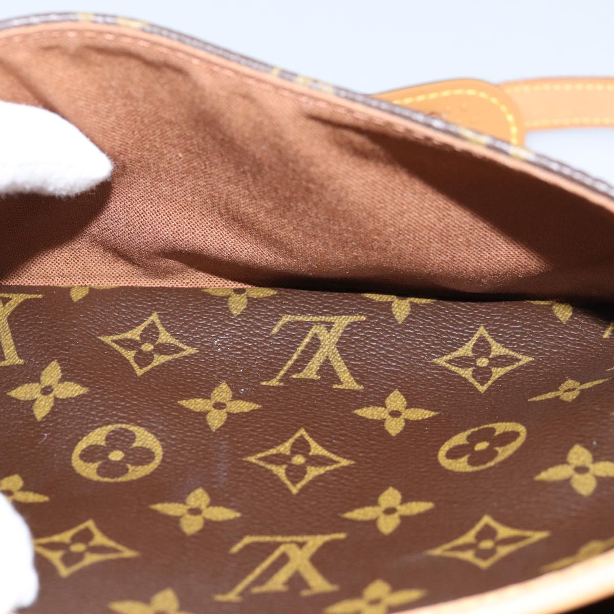 LOUIS VUITTON Monogram Sologne Shoulder Bag M42250 LV Auth am6125