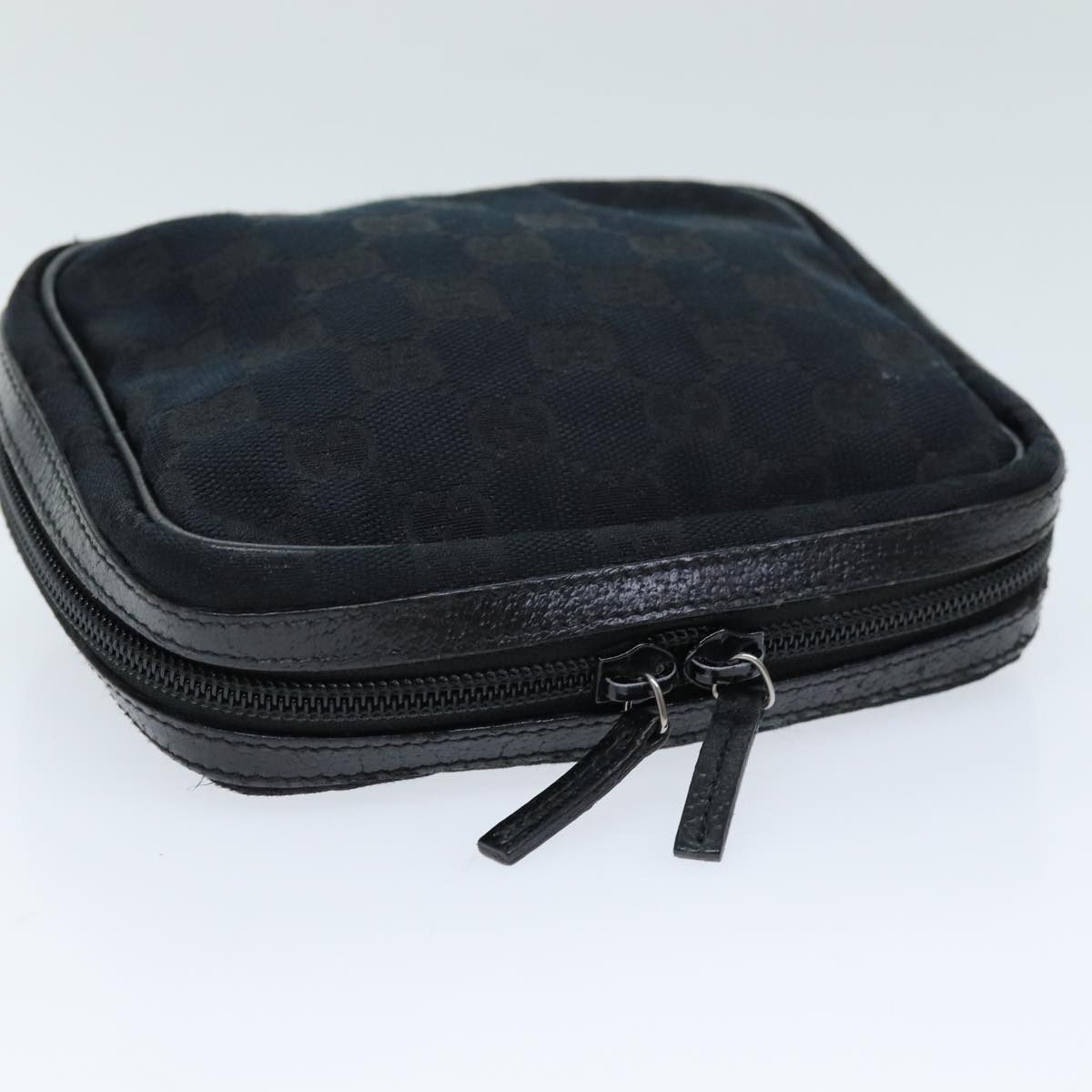 GUCCI GG Canvas Pouch Black 153129 Auth am6148