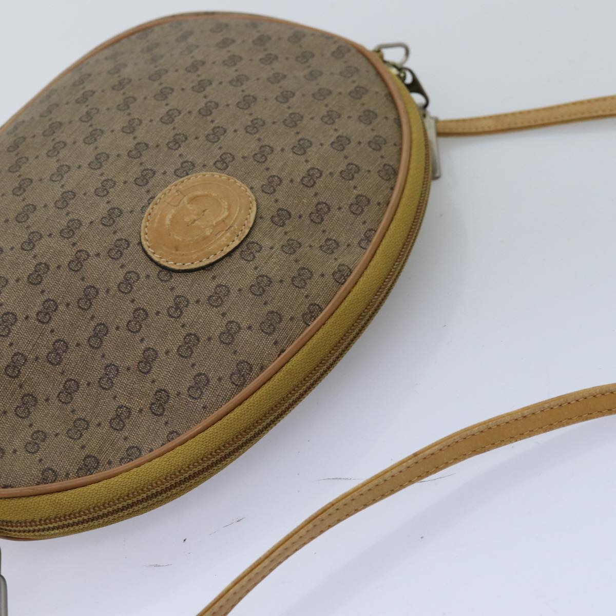 GUCCI Micro GG Supreme Shoulder Bag PVC Beige Auth am6185