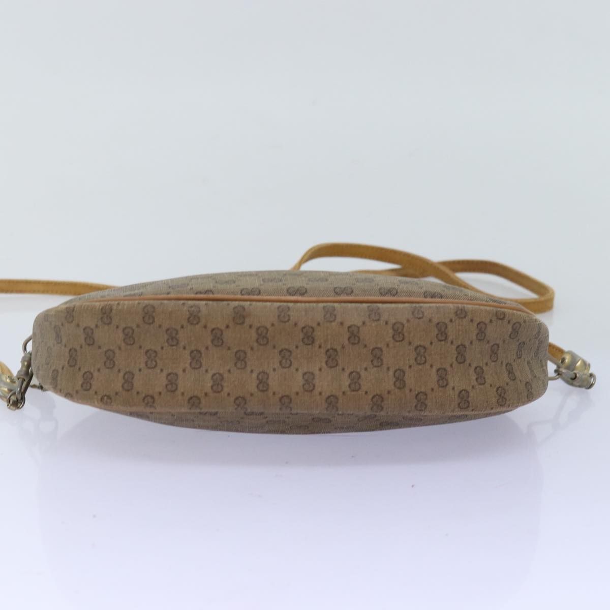 GUCCI Micro GG Supreme Shoulder Bag PVC Beige Auth am6185